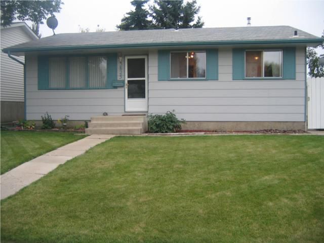 I have sold a property at 3825 DIEFENBAKER DR in SASKATOON